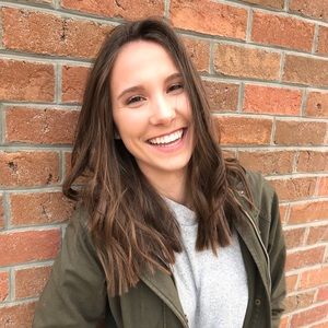 Meet your Posher, Shana